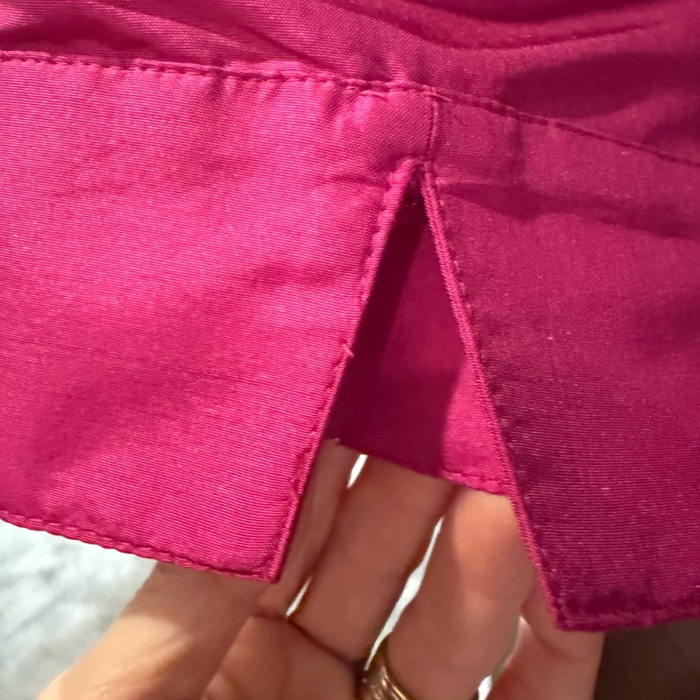 Chico’s Vibrant Pink 100% Silk Blouse - Jacket Size 2 EUC - Picture 9 of 10